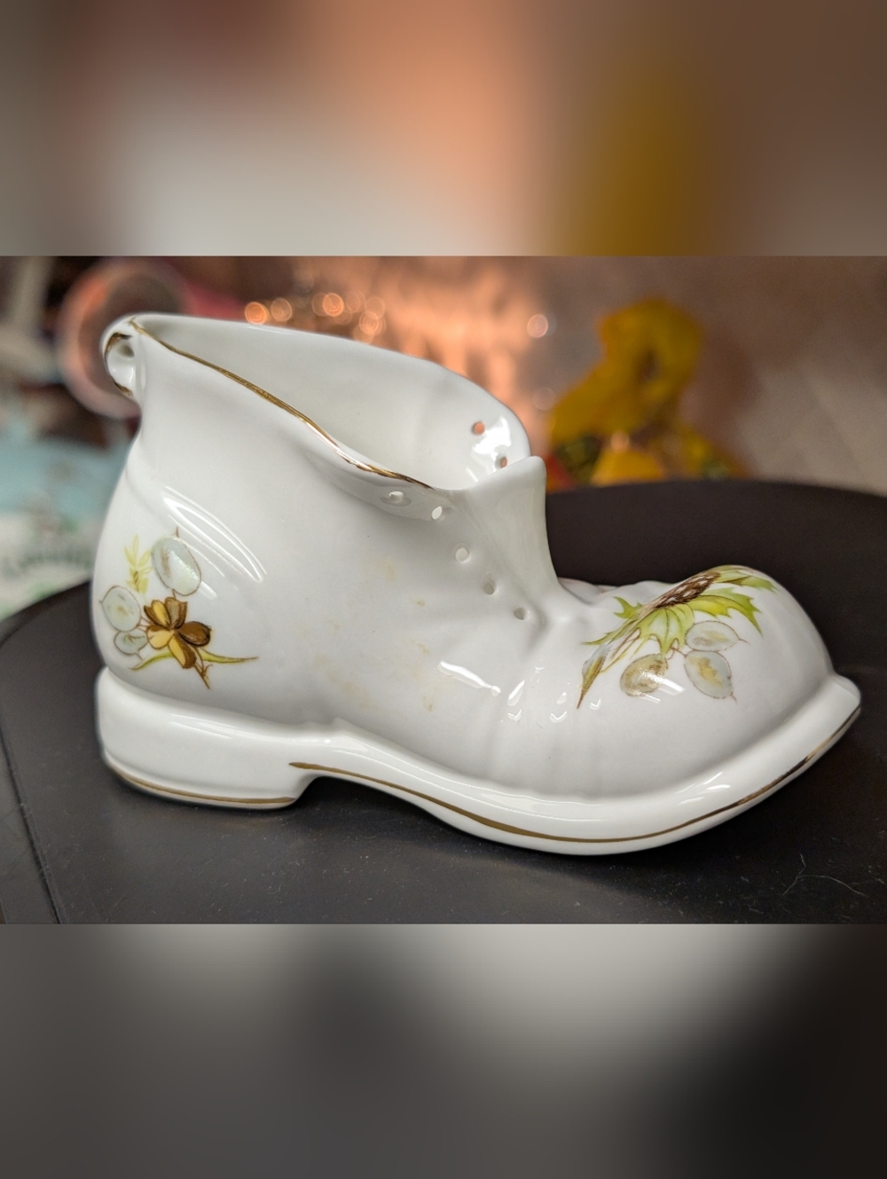 Royal Tara Galway Ireland bone china baby shoe planter